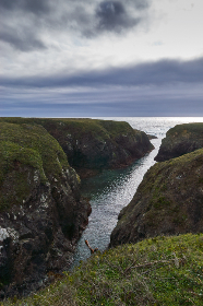 空投币是骗局吗：揭示空投币背后的真相与风险分析